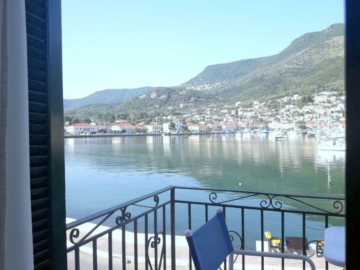 Para Thin Alos Apartment Vathy  Buitenkant foto