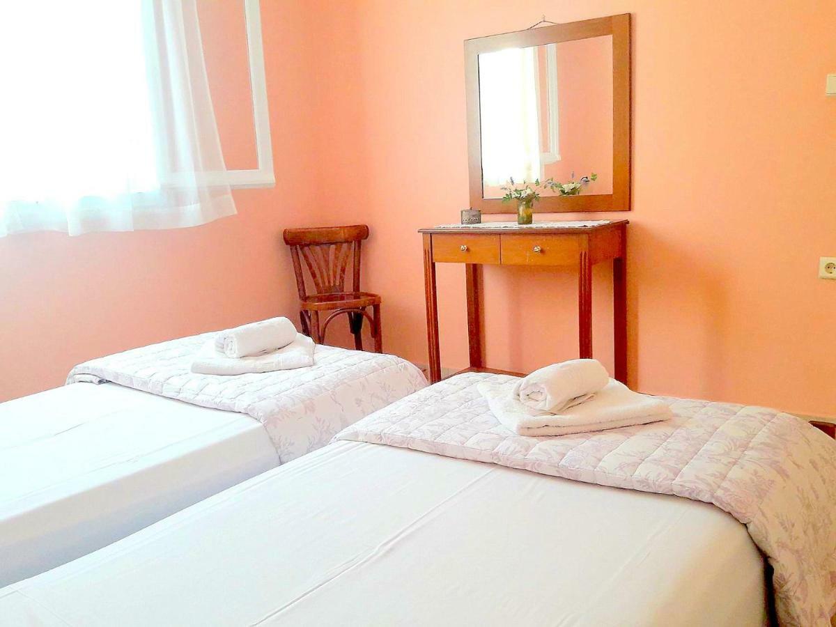 Para Thin Alos Apartment Vathy  Buitenkant foto
